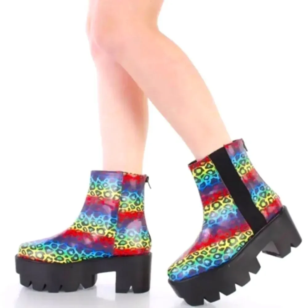 Colorful PLATFORM FAUX LEATHER WOMEN'S BOOTS SZ 7